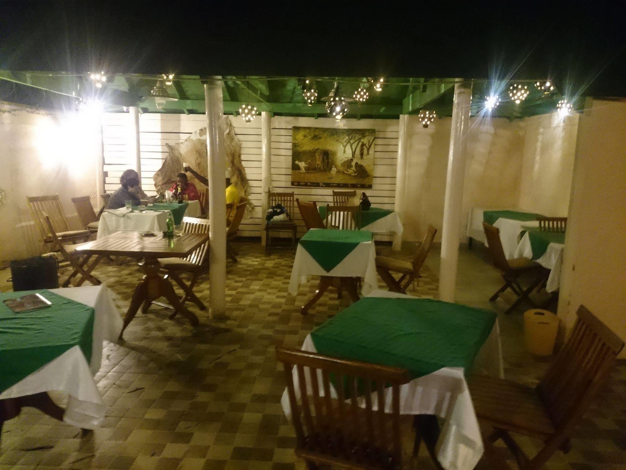 Hotel Riverview Westlands Nairobi Bagian luar foto