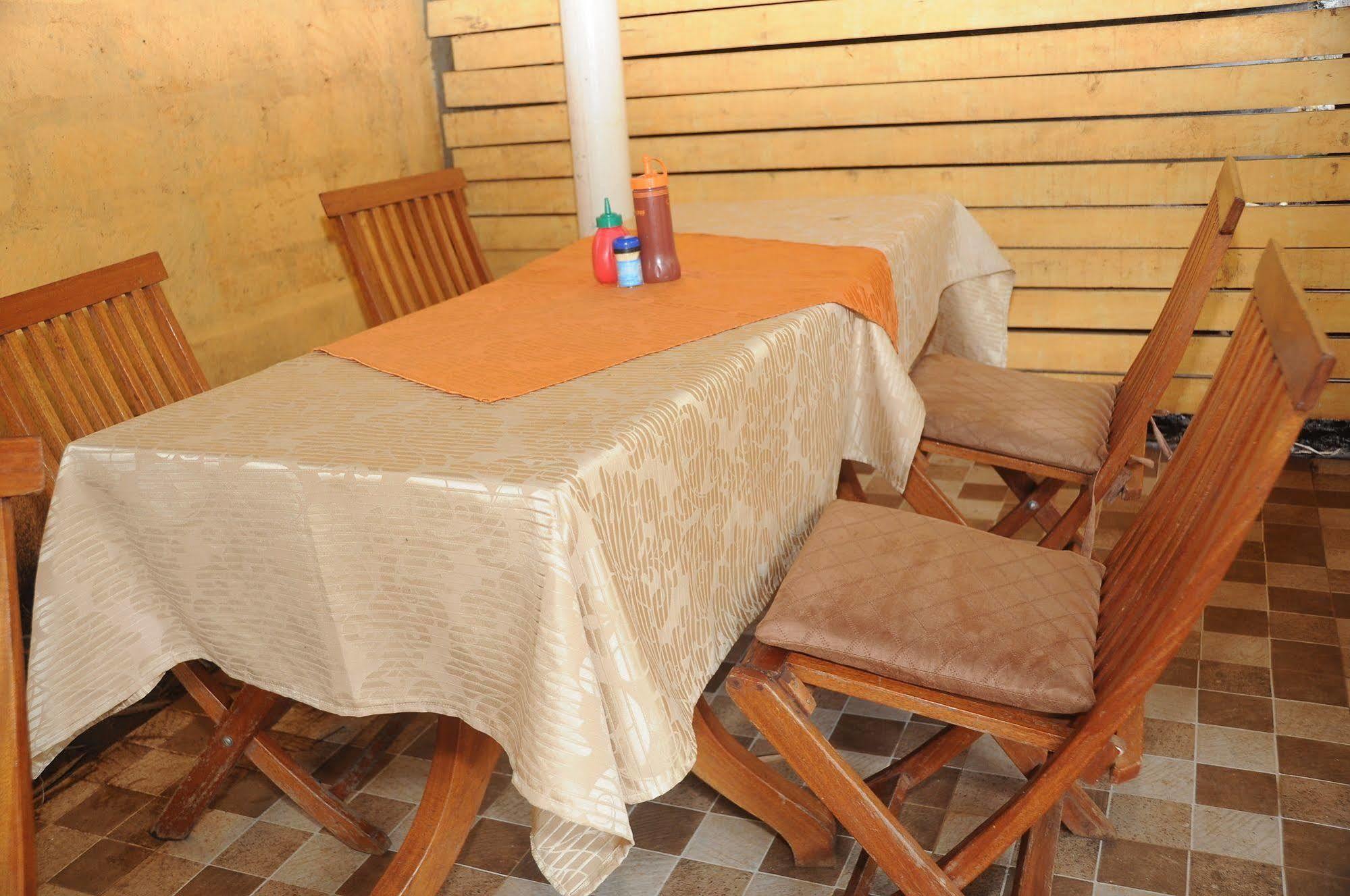 Hotel Riverview Westlands Nairobi Bagian luar foto
