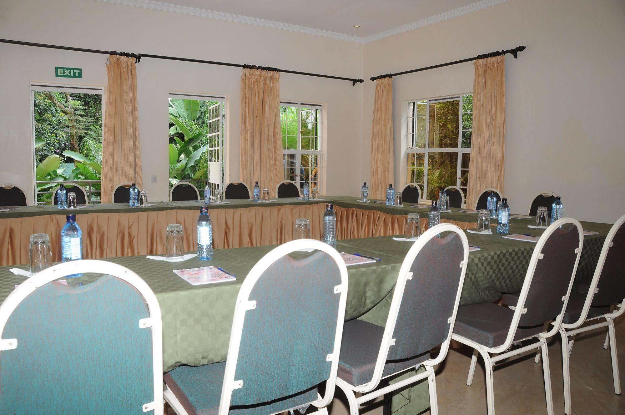Hotel Riverview Westlands Nairobi Bagian luar foto
