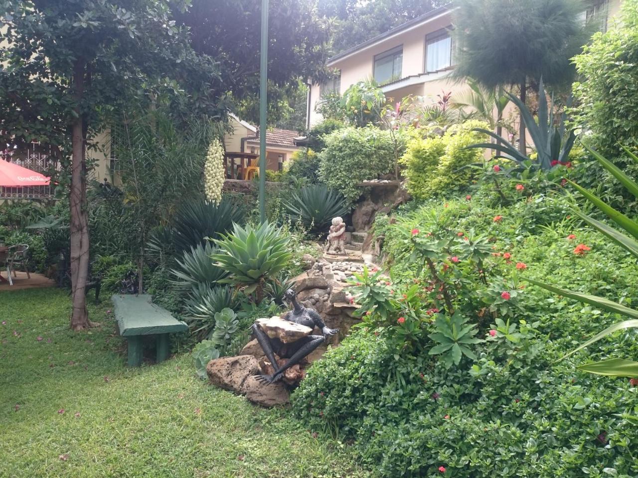 Hotel Riverview Westlands Nairobi Bagian luar foto
